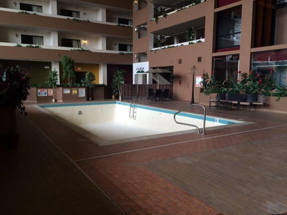 Plaza Hotel And Suites Pine Bluff Εξωτερικό φωτογραφία